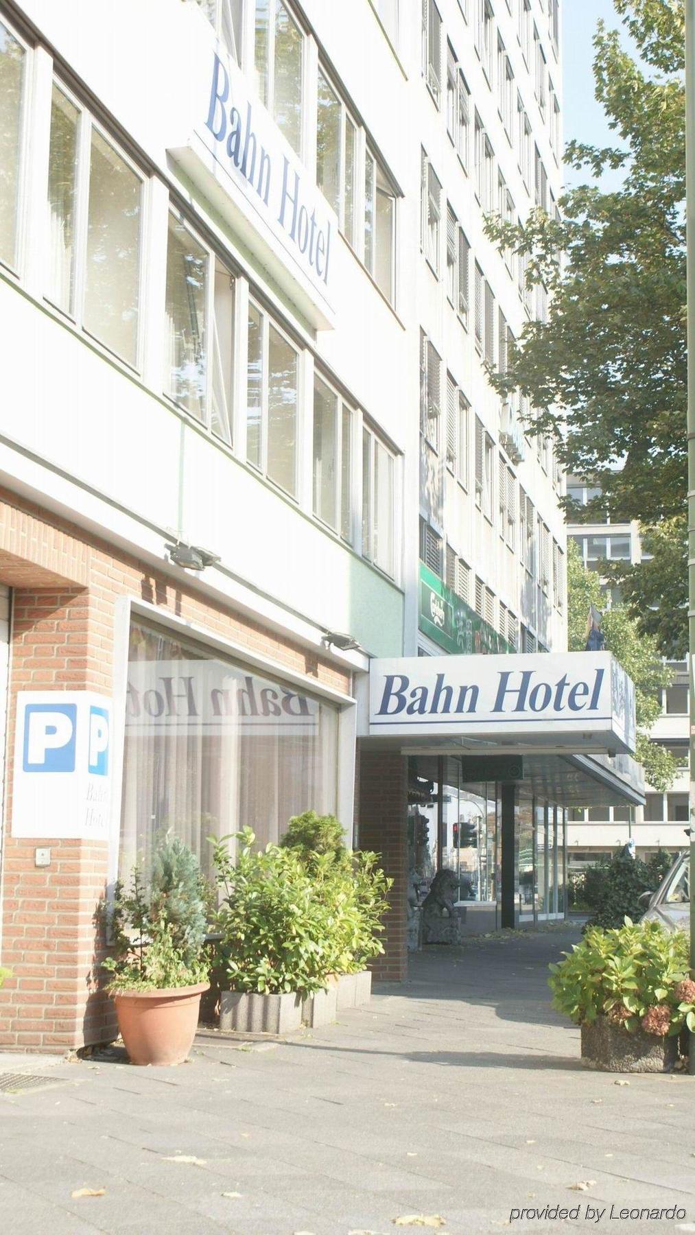 Bahn-Hotel Düsseldorf Zewnętrze zdjęcie