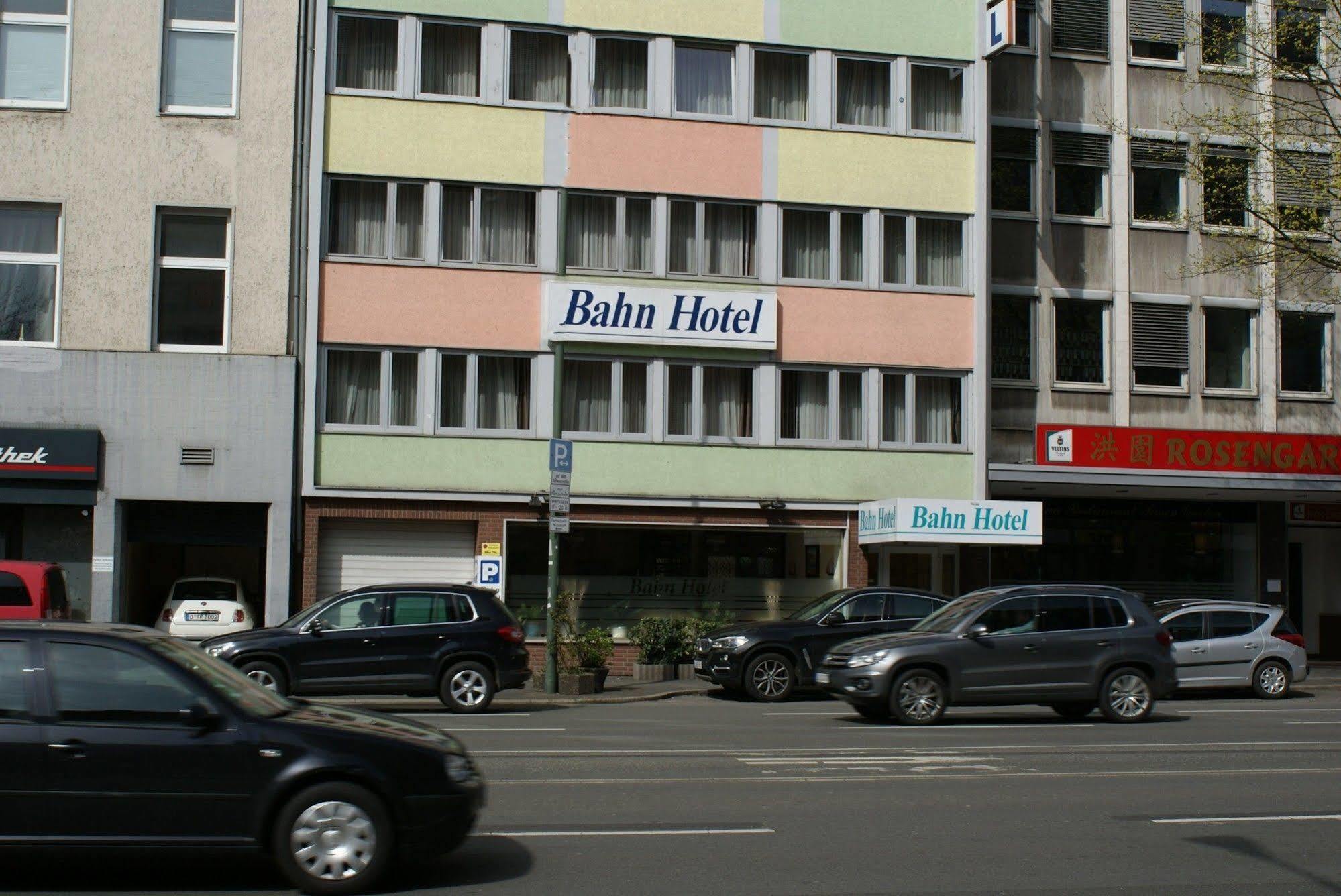 Bahn-Hotel Düsseldorf Zewnętrze zdjęcie